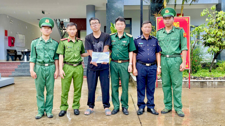 Biên phòng phối hợp các lực lượng chức năng bắt giữ đối tượng tàng trữ trái phép chất ma túy. anh-3.jpg