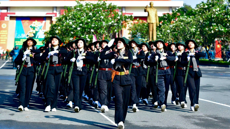Khối địa phương tham gia hội thi quốc phòng năm 2025. img-0893.jpg