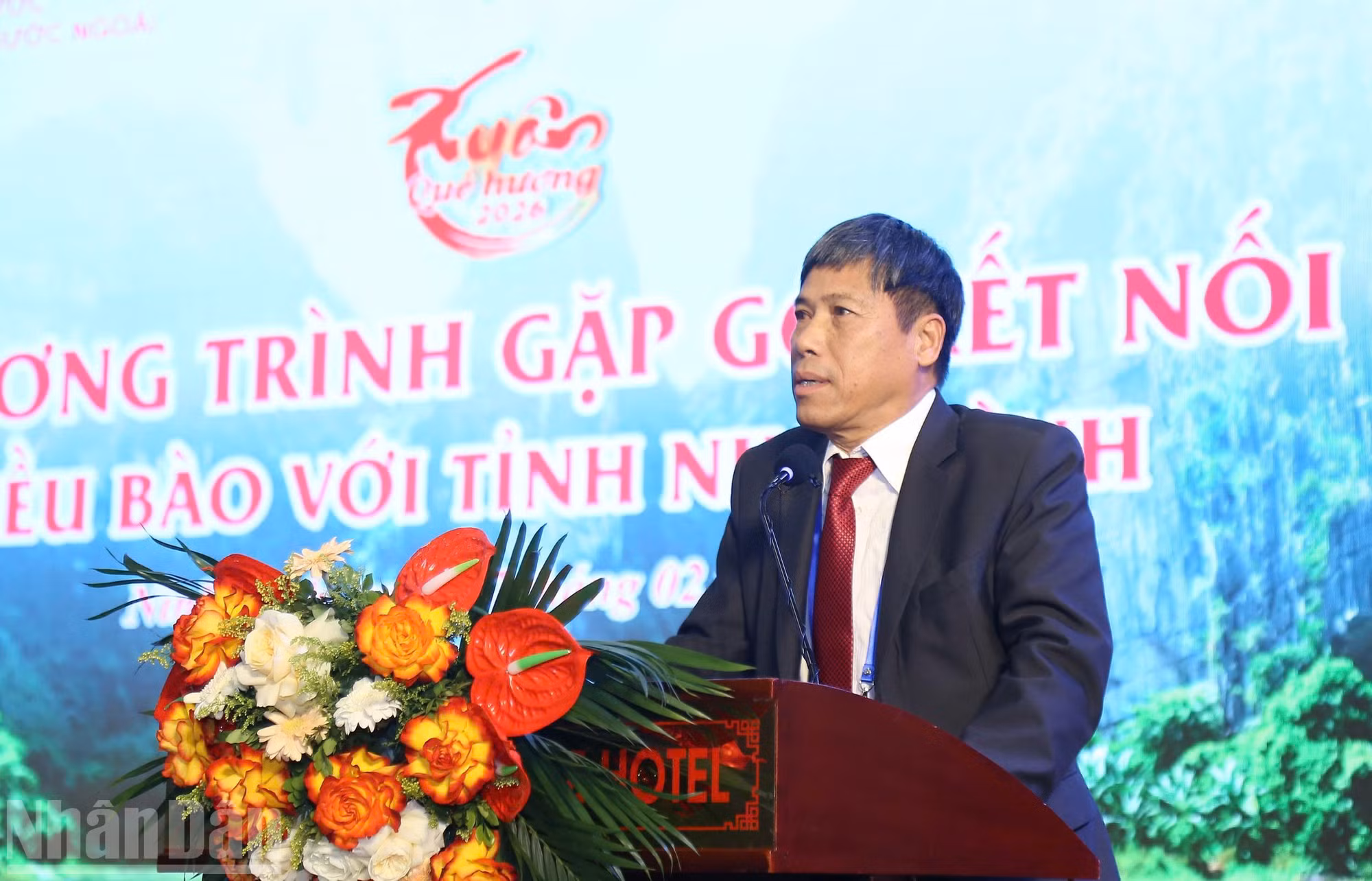 ndo_bl_psanhkieubao3.jpg