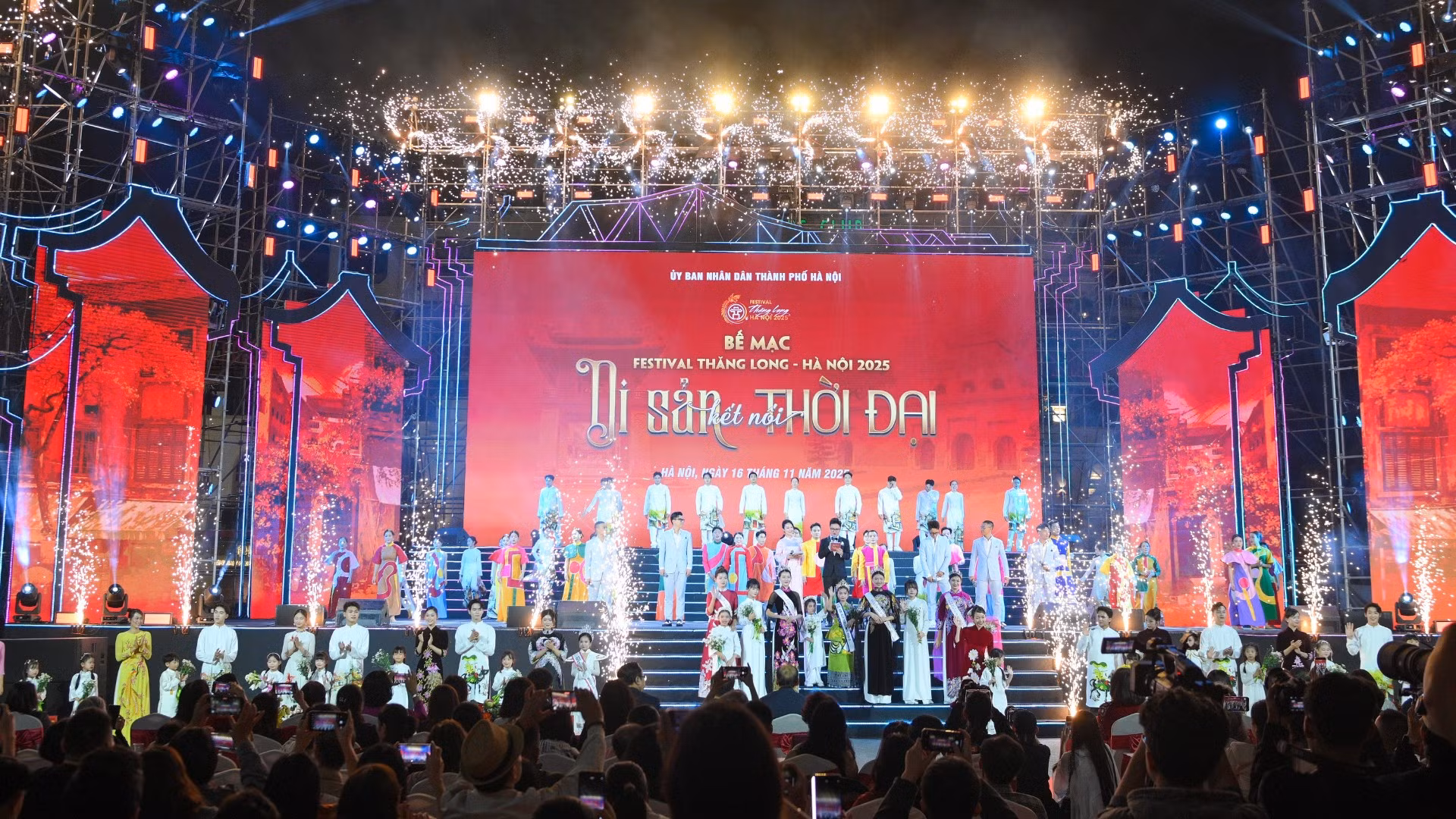 “Festival Thăng Long-Hà Nội năm 2025” khép lại với nhiều cảm xúc của người dân Thủ đô.