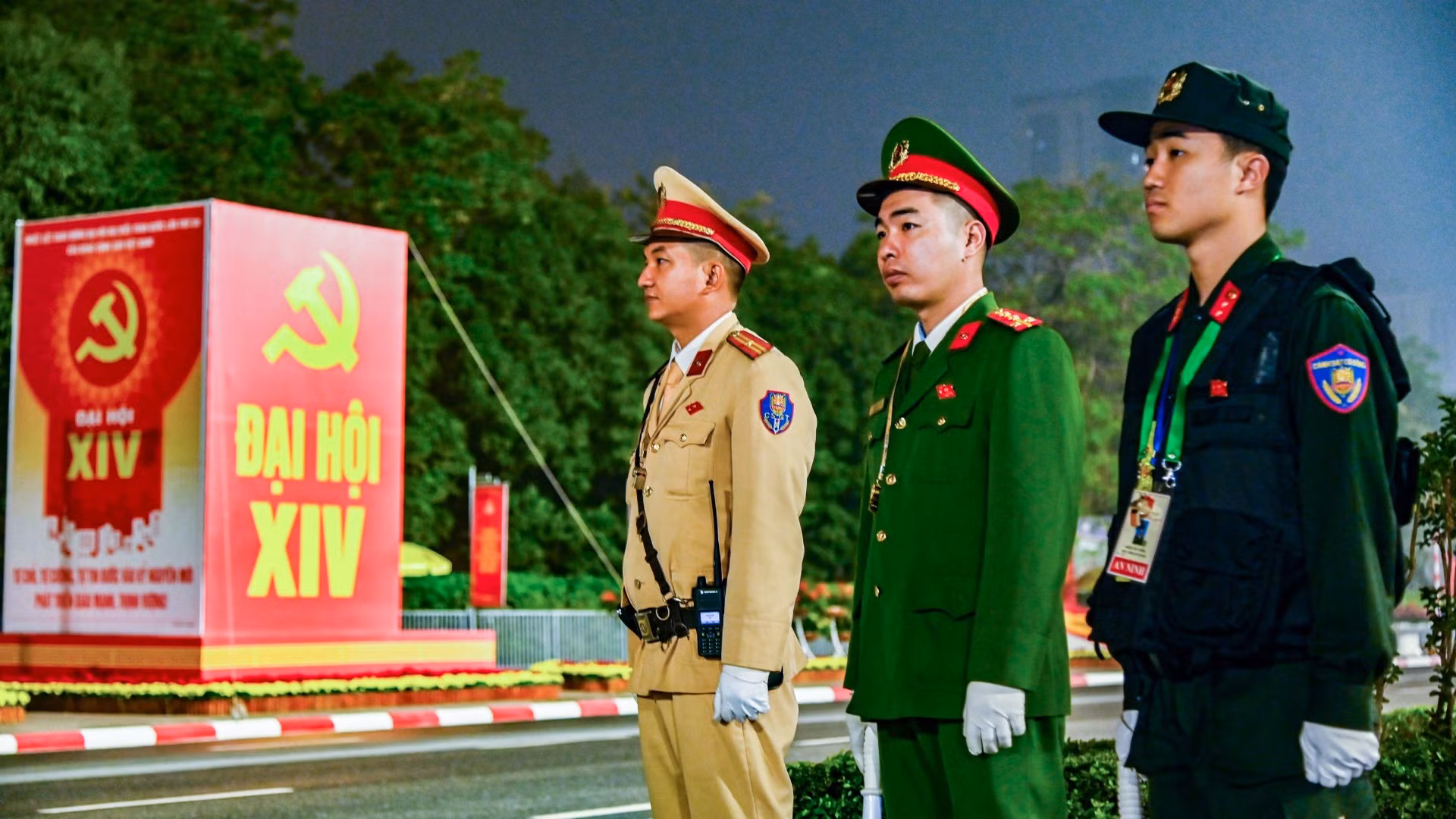 Lực lượng Công an thành phố Hà Nội bảo đảm an toàn trật tự Đại hội XIV của Đảng.