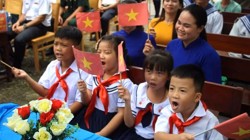 anh-mat-tre-tho-nam-hoc-moi.jpg