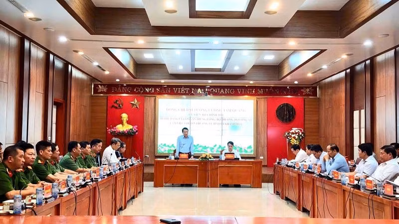 Toàn cảnh buổi làm việc giữa Bộ Công an và Ban Thường vụ Tỉnh ủy Khánh Hòa.