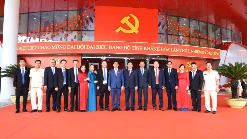 z7040994235363-1419f31228df9d80060b47854cb80e31.jpg