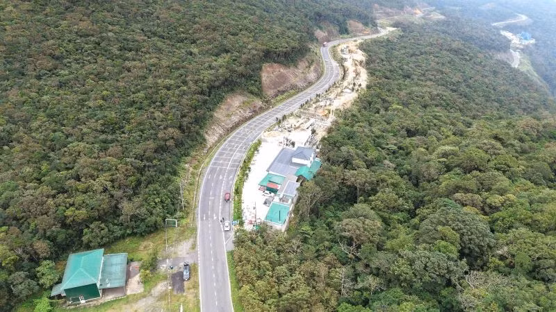 Quốc lộ 27C tuyến đường huyết mạch nối Nha Trang đi Đà Lạt.