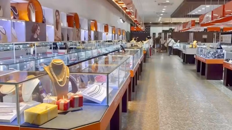 Cửa hàng Princess trên đường Lê Hồng Phong, Nha Trang.