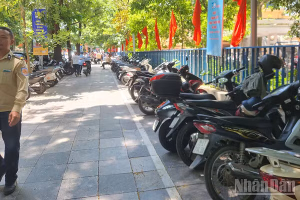 Điểm trông giữ xe miễn phí dịp Quốc khánh 2/9 tại Hà Nội.
