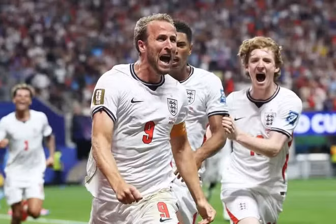 Harry Kane ghi cú đúp để đội tuyển Anh lội ngược dòng và thắng chung cuộc 2-1 trước Cộng hòa Dân chủ Congo trong trận đấu rạng sáng 2/7 (giờ Việt Nam). (Ảnh: FIFA)