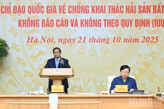 Thủ tướng Phạm Minh Chính chủ trì Phiên họp lần thứ 18 của Ban Chỉ đạo Quốc gia về IUU. (Ảnh: TRẦN HẢI)