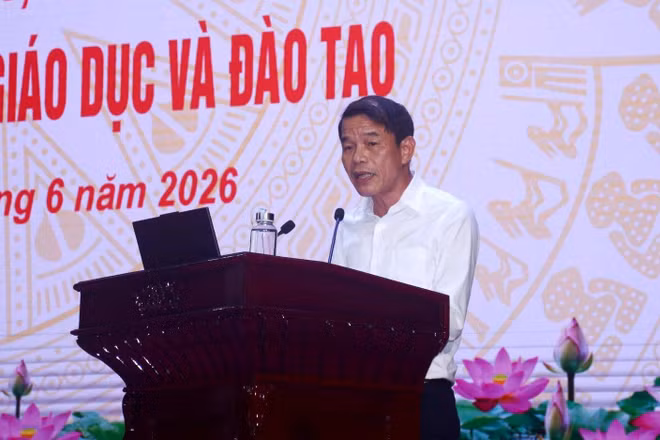 Đồng chí Vũ Thanh Mai phát biểu chỉ đạo hội nghị.