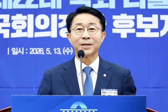 Ông Cho Jung Sik phát biểu tại Quốc hội ở Seoul, ngày 13/5/2026. (Ảnh: Yonhap/TTXVN)