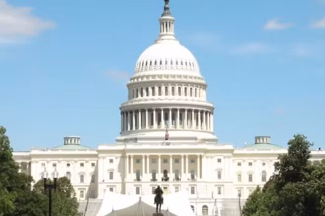 Tòa nhà Quốc hội Mỹ ở thủ đô Washington D.C. (Ảnh: TTXVN)