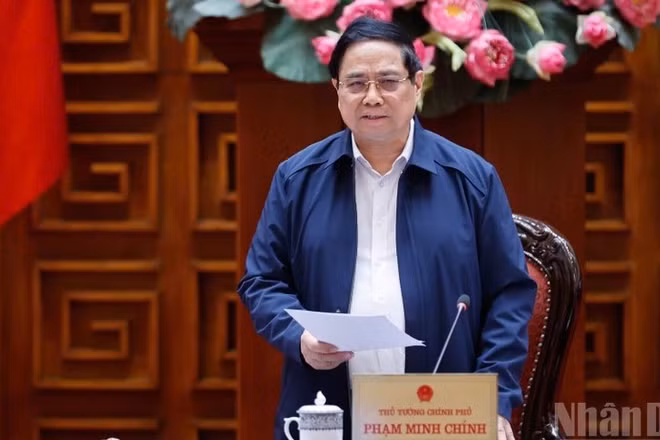 Thủ tướng Chính phủ Phạm Minh Chính chủ trì cuộc họp. (Ảnh: TRẦN HẢI)