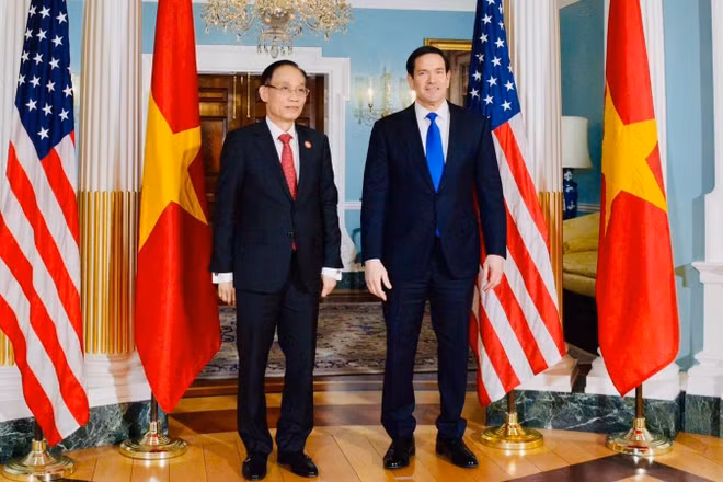 Bộ trưởng Ngoại giao Lê Hoài Trung hội đàm với Ngoại trưởng Hoa Kỳ Marco Rubio. (Ảnh: Bộ Ngoại giao)