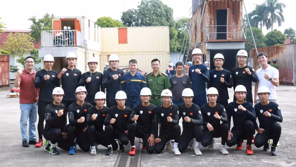 Đội tuyển Bộ Công an Việt Nam sẵn sàng lên đường tham gia giải đấu. (Ảnh: MINH TUÂN)