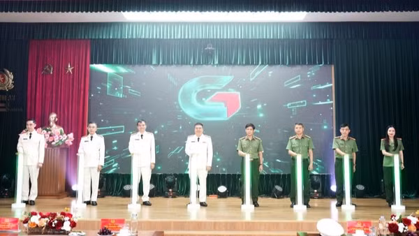 Lễ công bố thay đổi thương hiệu sang Tổng công ty Công nghệ Công nghiệp Toàn cầu. (Ảnh: GTINX) 