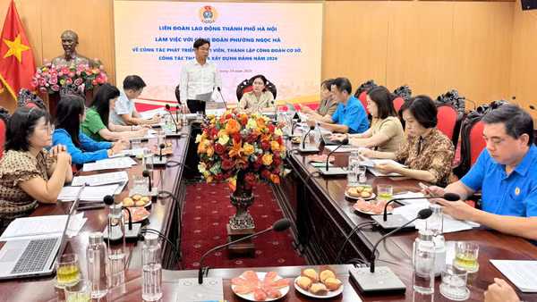Hội nghị tập trung trao đổi giải pháp mở rộng tổ chức Công đoàn theo hướng chủ động, sát cơ sở. (Ảnh: NGỌC ÁNH)