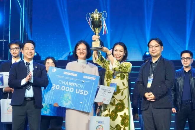 Dự án công nghệ sinh học nhân giống dừa chất lượng cao của Công ty TNHH Growlab giành giải Quán quân tại Cuộc thi Tìm kiếm tài năng khởi nghiệp sáng tạo quốc gia năm 2025.