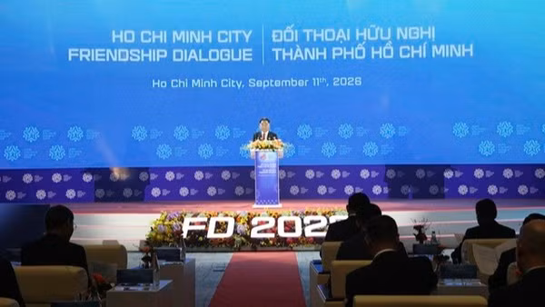 Ông Nguyễn Lộc Hà, Phó Chủ tịch Thường trực Ủy ban nhân dân Thành phố Hồ Chí Minh phát biểu ý kiến chỉ đạo tại hội nghị. (Ảnh: NAB)
