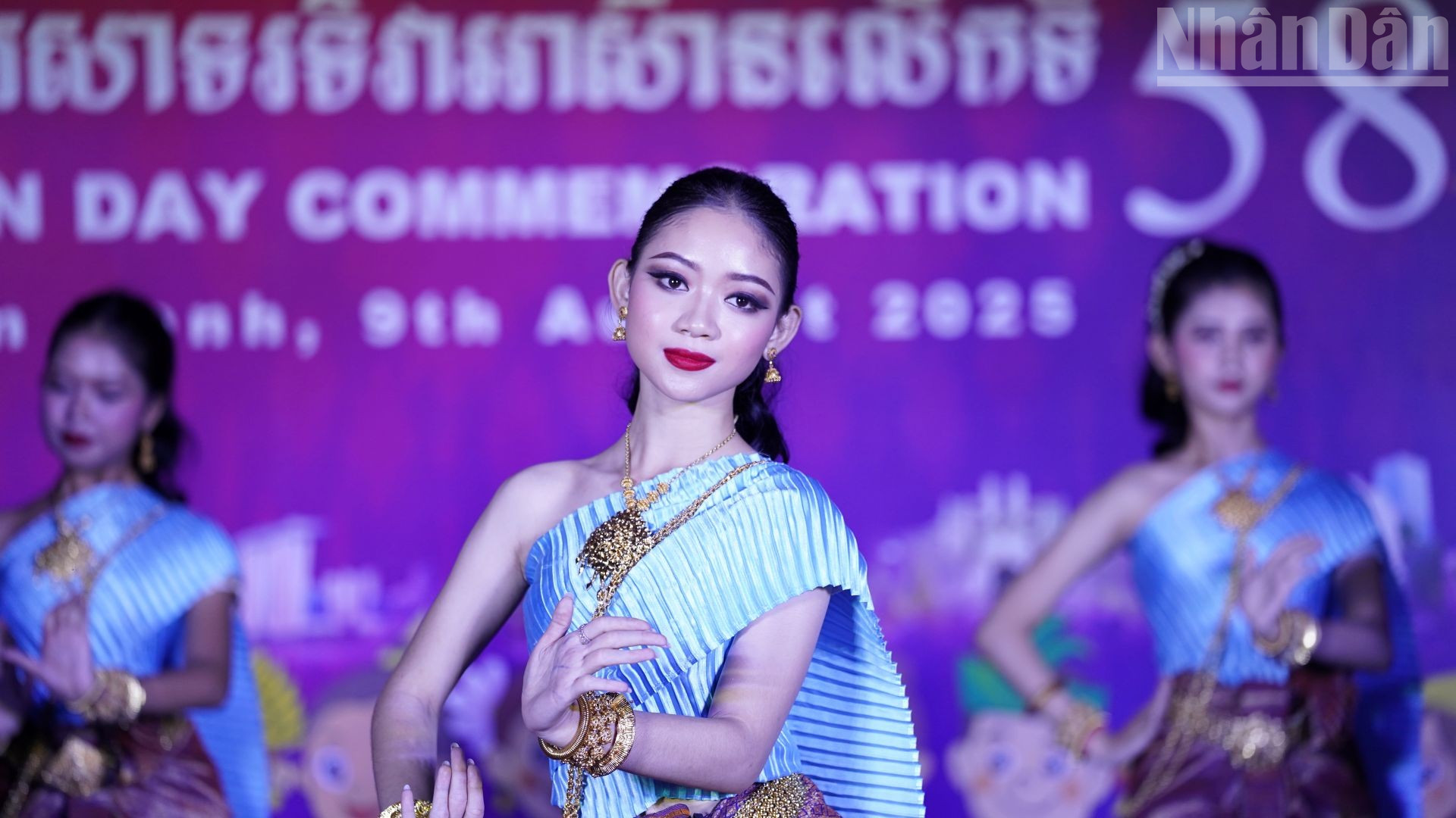 Bộ Văn hóa và Nghệ thuật Campuchia cho biết, sự kiện nhằm mục đích tăng cường kết nối nhân dân giữa các quốc gia thành viên ASEAN và Timor-Leste, đặc biệt chú trọng nâng cao nhận thức của giới trẻ về ASEAN và thúc đẩy lợi ích chung thông qua hợp tác văn hóa giữa các quốc gia thành viên và Timor-Leste. (Ảnh: ĐINH TRƯỜNG) ndo_tr_dsc00708.jpg