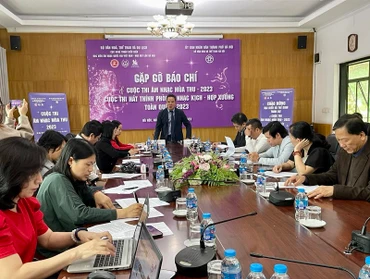 Gặp gỡ báo chí giới thiệu thông tin về 2 cuộc thi tìm kiếm tài năng biểu diễn âm nhạc thính phòng.