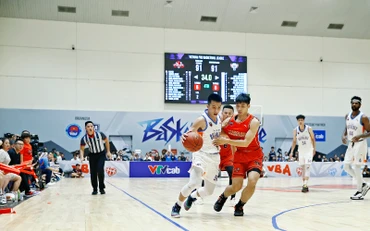 Derby Thủ đô diễn ra với kịch bản điên rồ khi hai đội hòa nhau 91-91 tới những giây cuối cùng. 