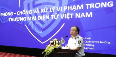 Tình hình buôn lậu, kinh doanh vận chuyển hàng hoá vi phạm vẫn đang diễn ra hết sức phức tạp.