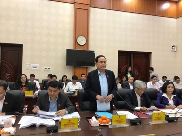 Đồng chí Trần Thanh Mẫn cùng Đoàn giám sát của Ủy ban Thường vụ Quốc hội làm việc với tỉnh Hưng Yên về chuyên đề “Việc thực hiện Nghị quyết số 88/2004/QH13 và Nghị quyết số 51/2017/QH14 của Quốc hội về đổi mới chương trình, sách giáo khoa giáo dục phổ thông”.
