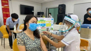 Trong 4 tuần trở lại đây, Thành phố Hồ Chí Minh ghi nhận số ca mắc Covid-19 tăng nhẹ. (Ảnh: CHI MAI)