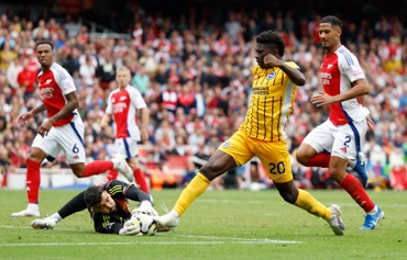 Brighton cầm hòa Arsenal dù thi đấu hơn người. (Ảnh: Reuters)