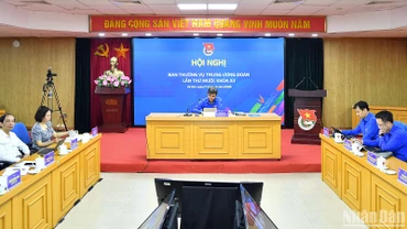 Toàn cảnh hội nghị.