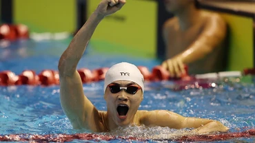 Phạm Thanh Bảo giành cú đúp HCV, phá hai kỷ lục SEA Games. (Ảnh: Hoàng Linh/TTXVN)