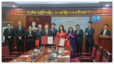 Quang cảnh Lễ ký kết.