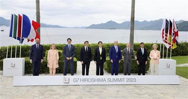 Lãnh đạo các nước G7 chụp ảnh chung tại hội nghị thượng đỉnh ở Hiroshima, Nhật Bản, ngày 20/5/2023. (Ảnh: Kyodo/TTXVN)