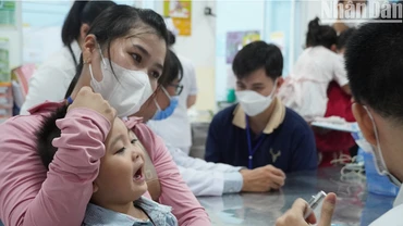 Tỷ lệ nhập viện và ca nặng từ các tỉnh chuyển đến Thành phố Hồ Chí Minh chiếm khoảng 80%.