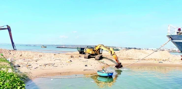 Khu vực cửa biển Cảng Phan Thiết bị bồi lấp