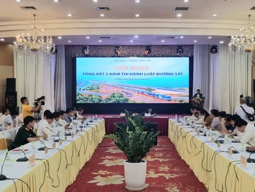 Hội nghị Tổng kết 5 năm thi hành Luật Đường sắt.