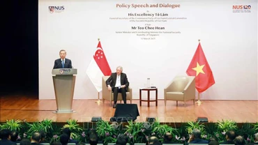 Tổng Bí thư Tô Lâm phát biểu chính sách tại Trường chính sách công Lý Quang Diệu, Đại học quốc gia Singapore. Ảnh: Thống Nhất/TTXVN