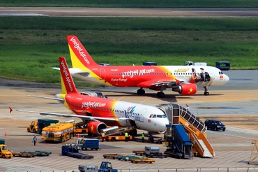 Cục Hàng không Việt Nam kiến nghị mạng cảng hàng không, sân bay cả nước quy hoạch theo mô hình trục nan.