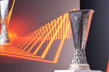 Man United gặp Barca tại vòng play-off Europa League