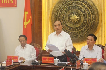 Chủ tịch nước Nguyễn Xuân Phúc phát biểu chỉ đạo tại buổi làm việc.