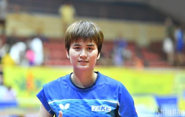 Nguyễn Khoa Diệu Khánh vô địch nội dung đơn nữ Giải vô địch bóng bàn quốc gia Báo Nhân Dân lần thứ 42.
