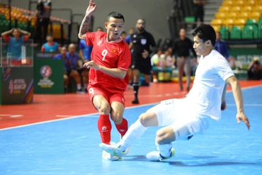 Đội tuyển futsal Việt Nam thua đáng tiếc ở những phút thi đấu cuối cùng. (Ảnh: VFF)