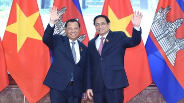 Thủ tướng Phạm Minh Chính và Chủ tịch Thượng viện Campuchia Samdech Say Chhum.