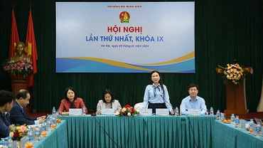 Toàn cảnh hội nghị.