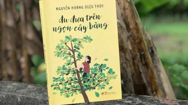 Đọc sách: “Đu đưa trên ngọn cây bàng”