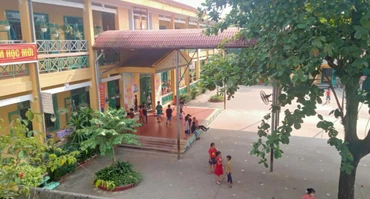 Trường Tiểu học Tân Long đang thiếu 6 phòng học và nhiều phòng chức năng.
