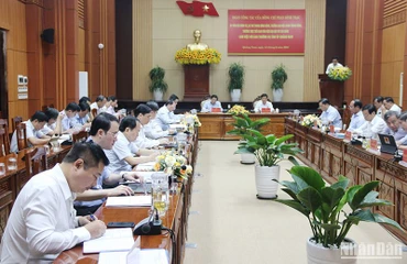 Quang cảnh hội khoa học “Công tác tham mưu trên lĩnh vực tổ chức xây dựng Đảng qua 40 năm thực hiện công cuộc đổi mới đất nước - Thực trạng và giải pháp”.