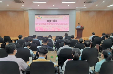 Quang cảnh hội thảo nâng cao năng lực sản xuất các giống hoa lan, cây kiểng phục vụ thị trường trong nước và hướng đến xuất khẩu.