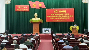 Quang cảnh hội nghị.